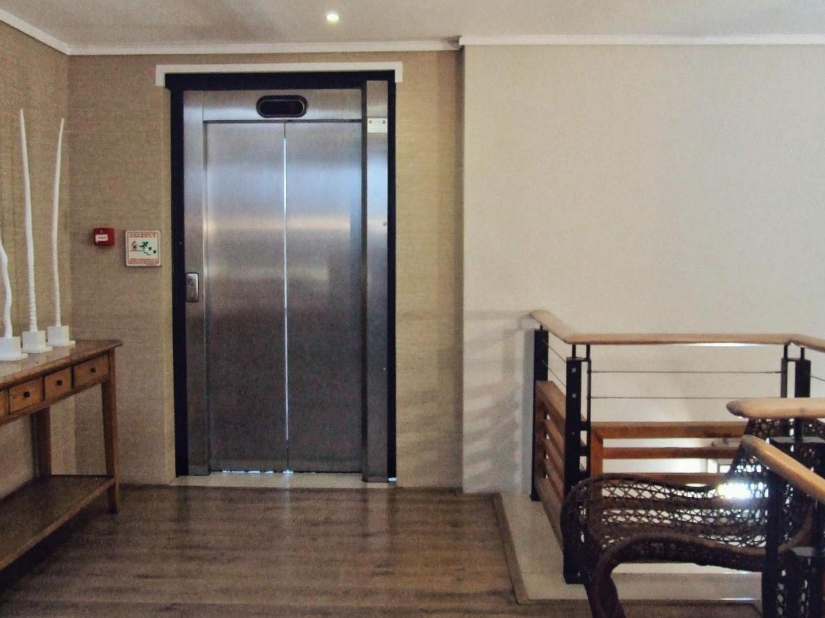 210 Gallery Luxury Studio Apartment Knysna Eksteriør bilde
